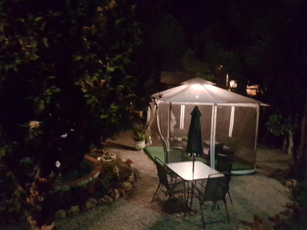 Bela Alexandra Guest House فوزيتا المظهر الخارجي الصورة